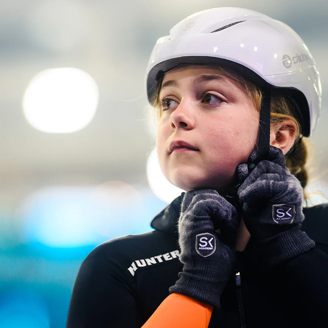 Alpha-3Y Junior Cycling, Shorttrack & Skating Aero Helmet - Image 6